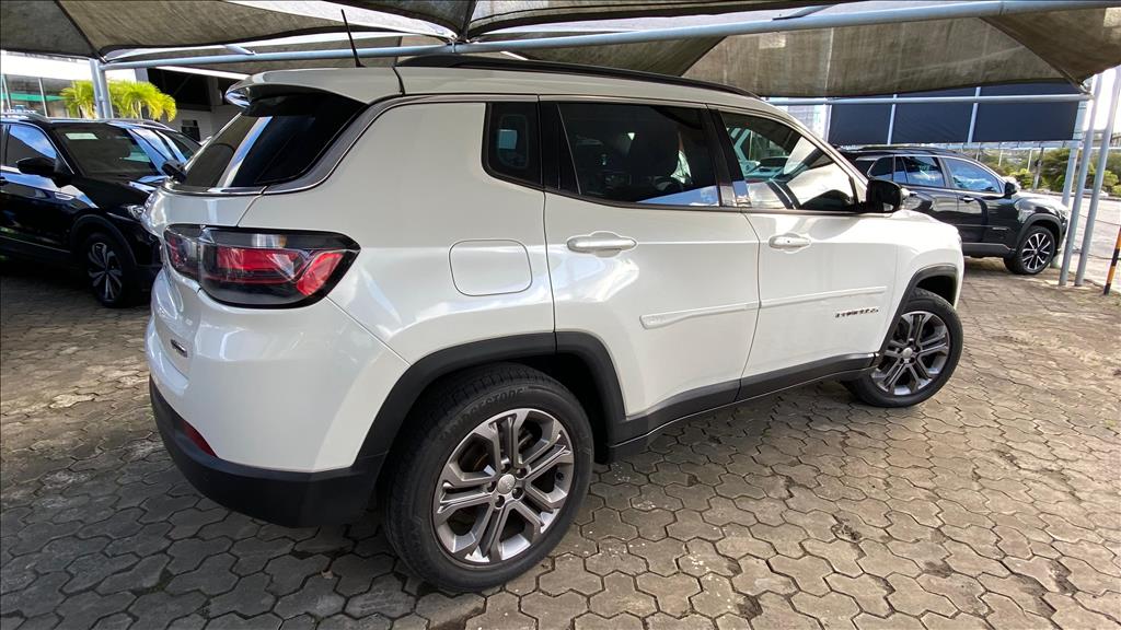 COMPASS 1.3 T270 TURBO FLEX LONGITUDE AT6 COMPASS 1.3 T270 TURBO FLEX LONGITUDE AT6