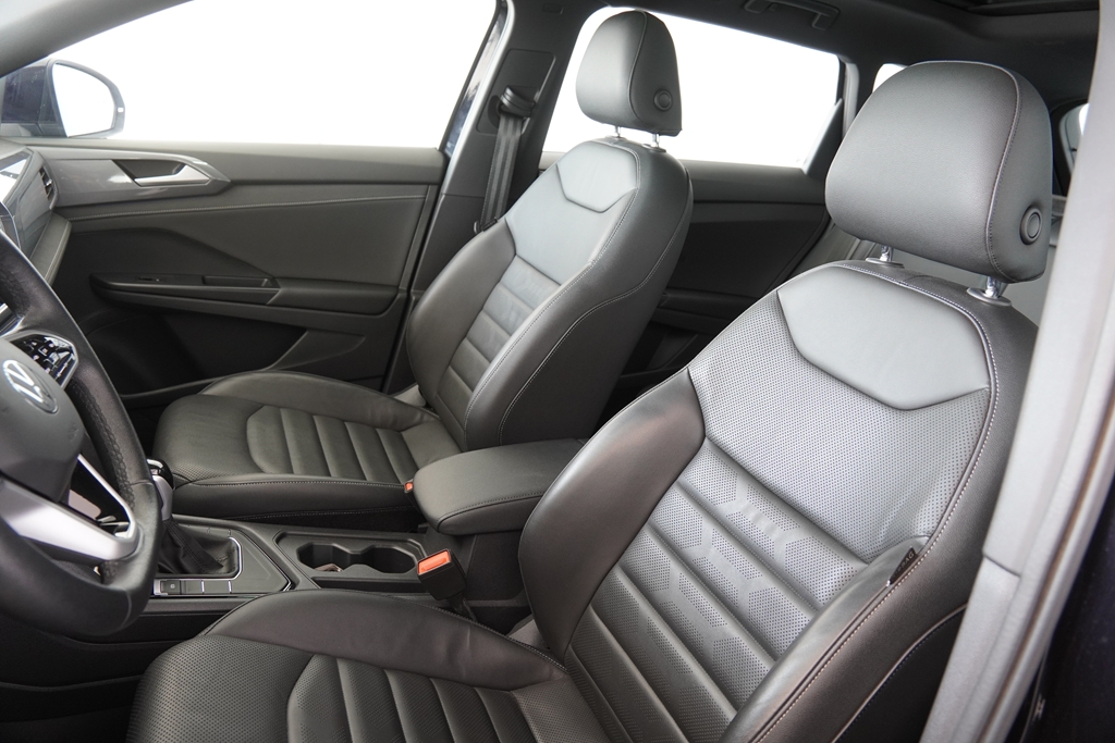 TAOS 1.4 250 TSI TOTAL FLEX HIGHLINE AUTOMÁTICO8