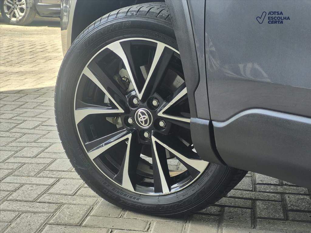 Toyota COROLLA CROSS 2026