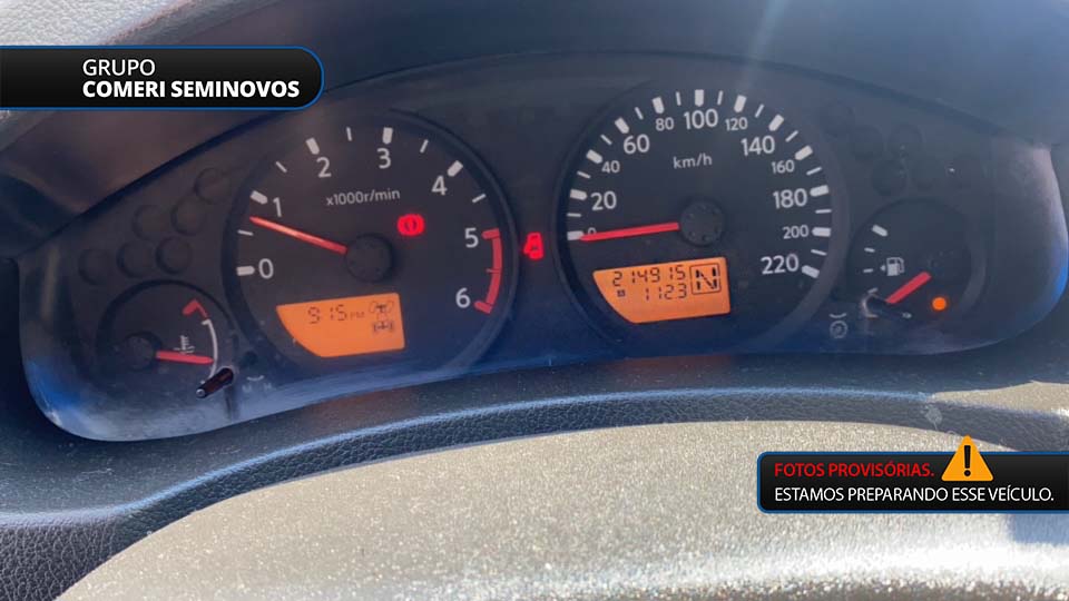 FRONTIER 2.5 LE 4X4 CD TURBO ELETRONIC DIESEL 4P AUTOMÁTICO3