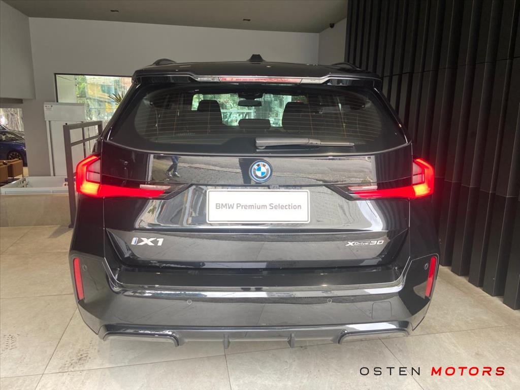 BMW-iX1-ELÉTRICO XDRIVE30 M SPORT