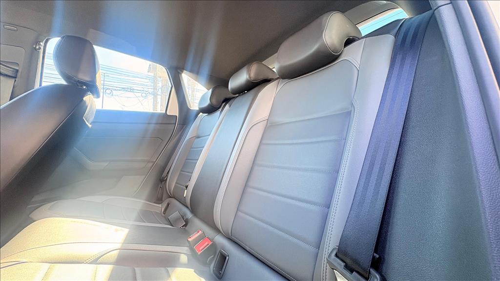 NIVUS 1.0 200 TSI TOTAL FLEX HIGHLINE AUTOMÁTICO13
