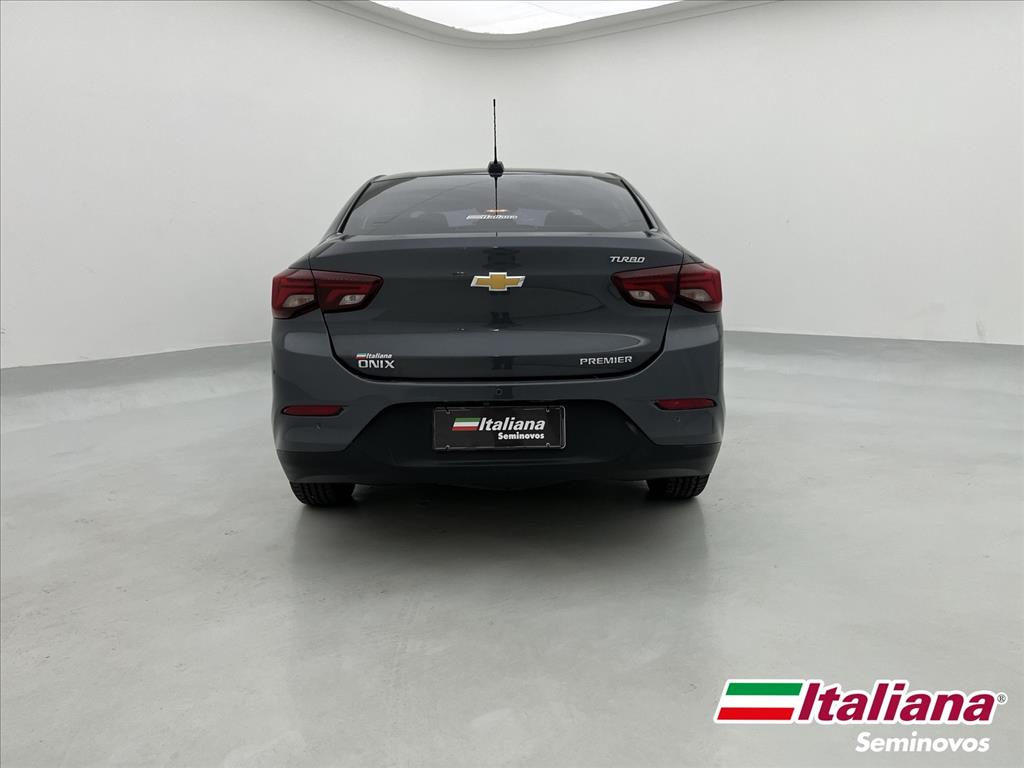 ONIX PLUS 1.0 TURBO FLEX PREMIER AUTOMÁTICO3