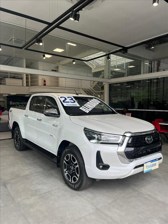 HILUX 2.8 D-4D TURBO DIESEL CD SRX 4X4 AUTOMÁTICO1
