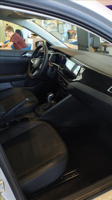 VIRTUS 1.0 200 TSI COMFORTLINE AUTOMÁTICO5