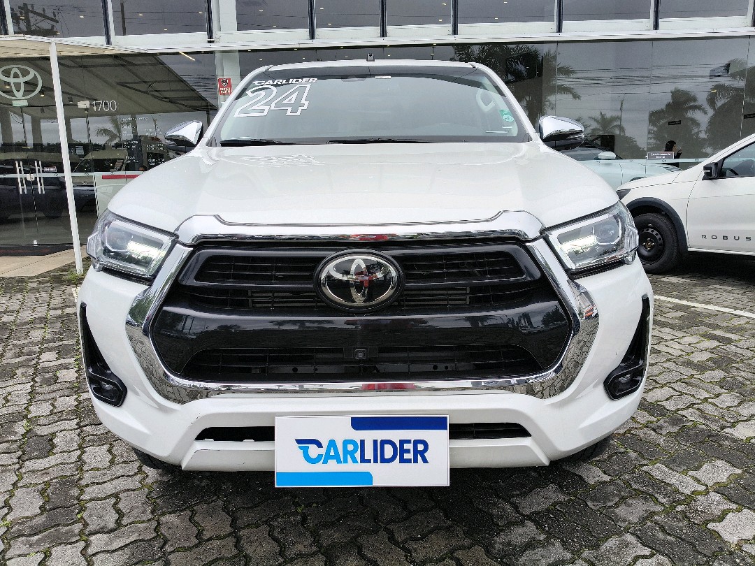HILUX 2.8 D-4D TURBO DIESEL CD SRX 4X4 AUTOMÁTICO0