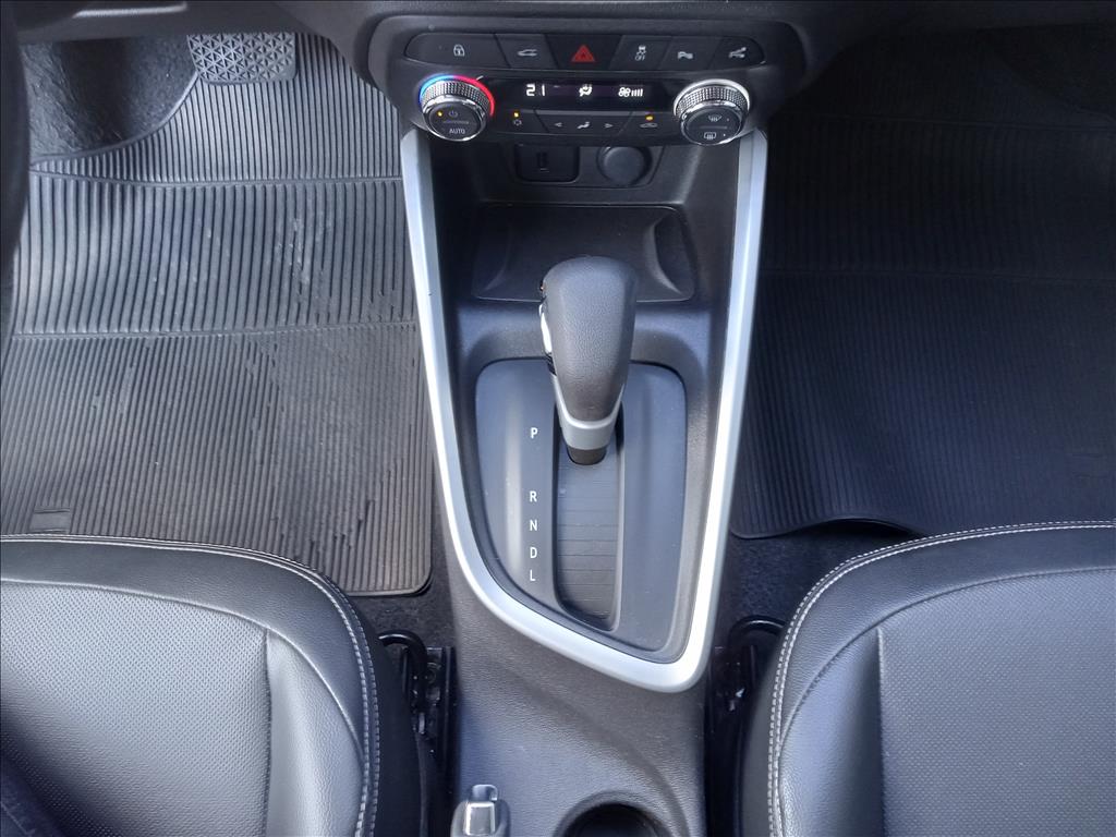 ONIX PLUS 1.0 TURBO FLEX PREMIER AUTOMÁTICO9