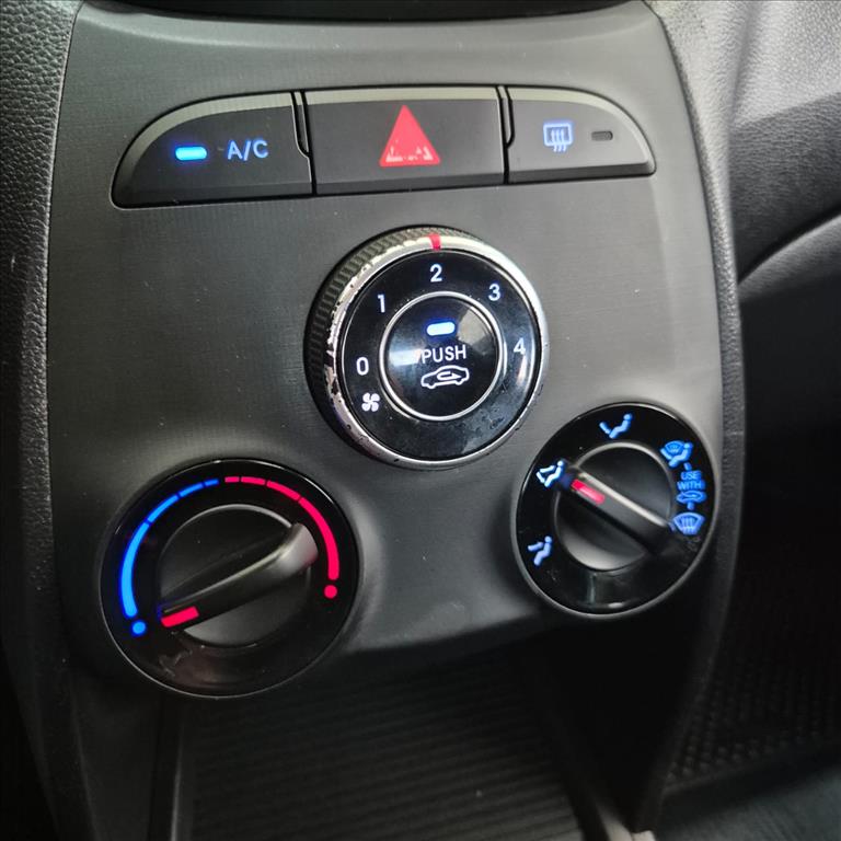 HB20 1.6 COMFORT 16V FLEX 4P MANUAL8