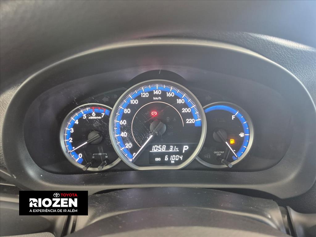 YARIS 1.3 16V FLEX XL LIVE MULTIDRIVE8