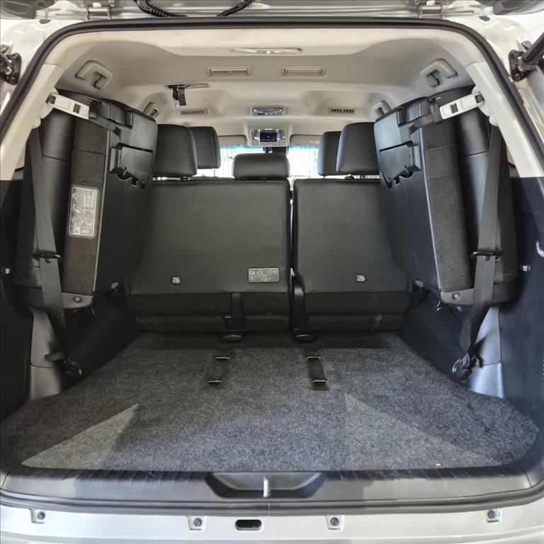 HILUX 2.8 D-4D TURBO DIESEL CD SRX 4X4 AUTOMÁTICO20