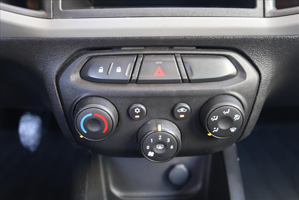 CHEVROLET ONIX 1.0 MPFI JOY 8V FLEX 4P MANUAL
