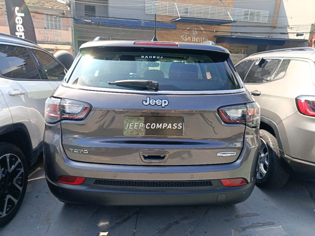 COMPASS 1.3 T270 TURBO FLEX LONGITUDE AT62