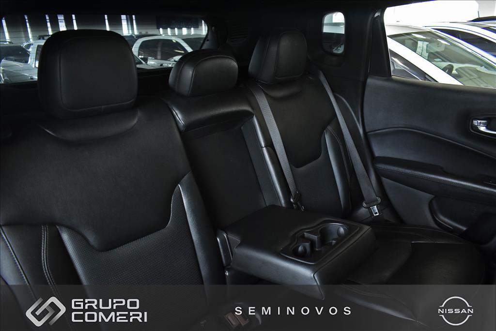COMPASS 2.0 16V DIESEL LIMITED 4X4 AUTOMÁTICO7