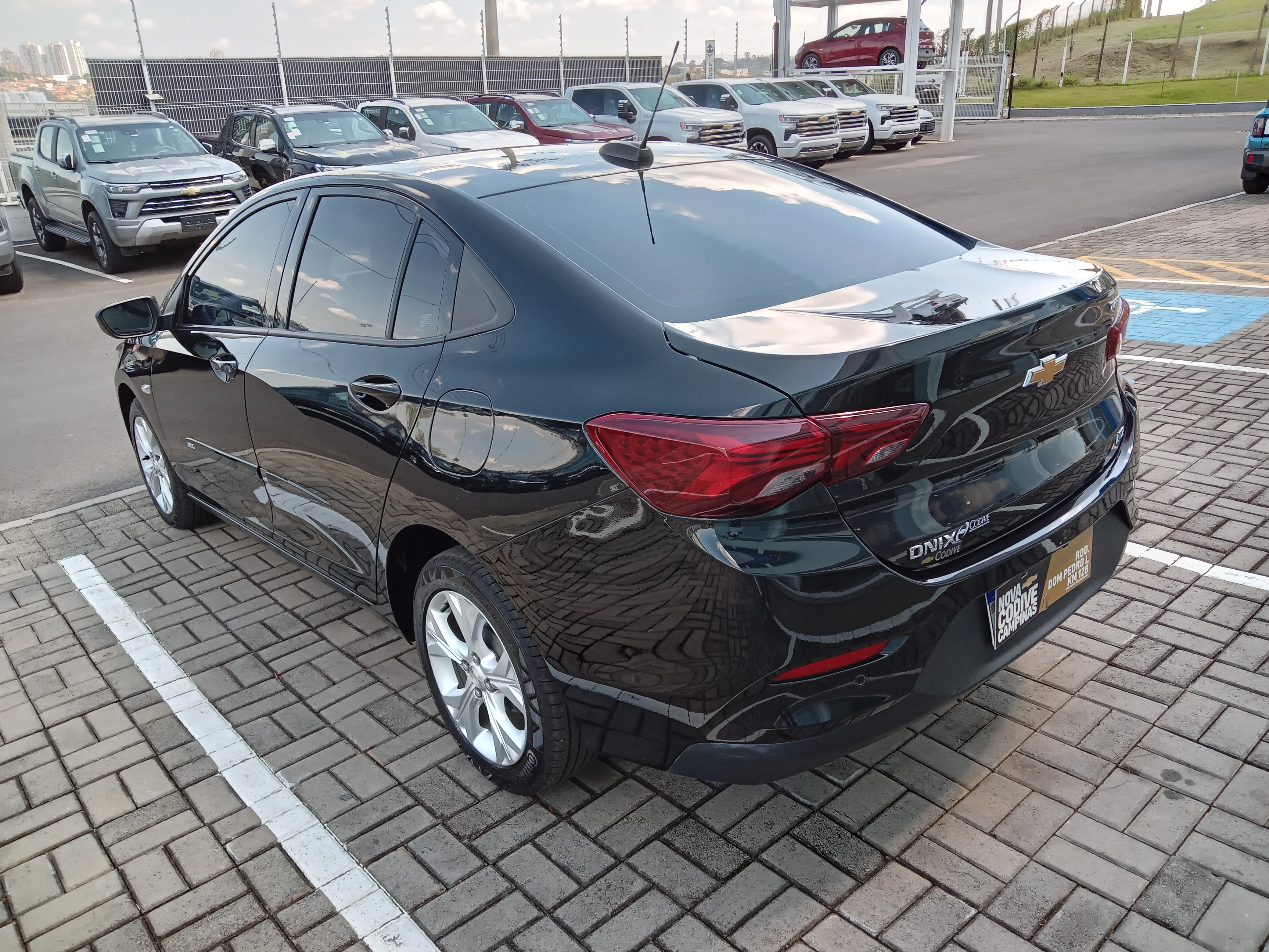 ONIX 1.0 TURBO FLEX LTZ AUTOMÁTICO3