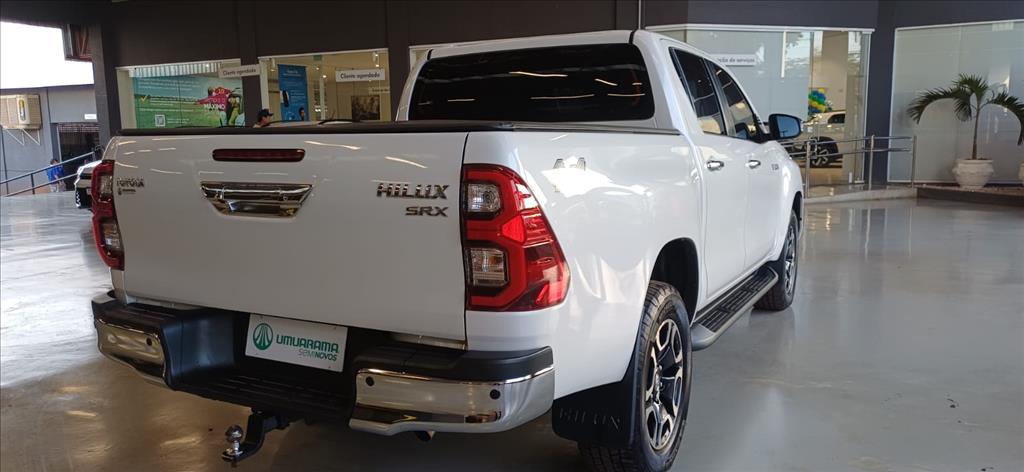 HILUX 2.8 D-4D TURBO DIESEL CD SRX 4X4 AUTOMÁTICO3
