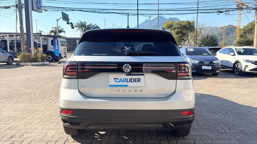 T-CROSS 1.0 200 TSI TOTAL FLEX AUTOMÁTICO3