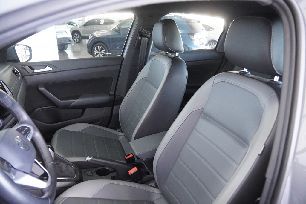 NIVUS 1.0 200 TSI TOTAL FLEX HIGHLINE AUTOMÁTICO8