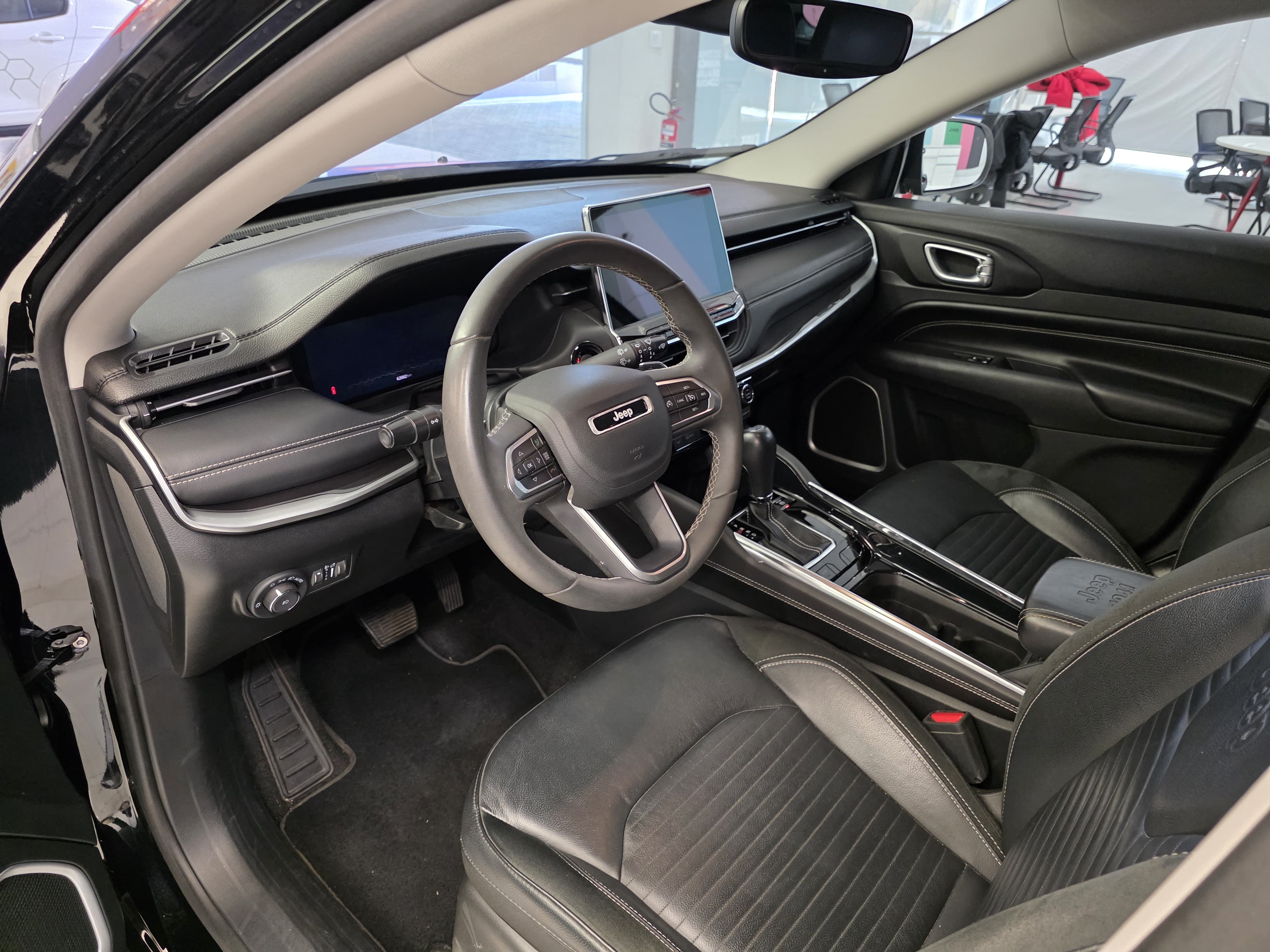 COMMANDER 1.3 T270 TURBO FLEX LONGITUDE AT66