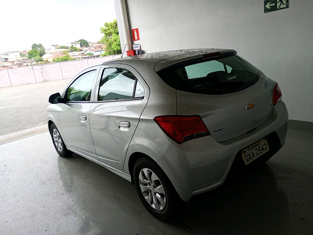 ONIX 1.0 MPFI LT 8V FLEX 4P MANUAL5