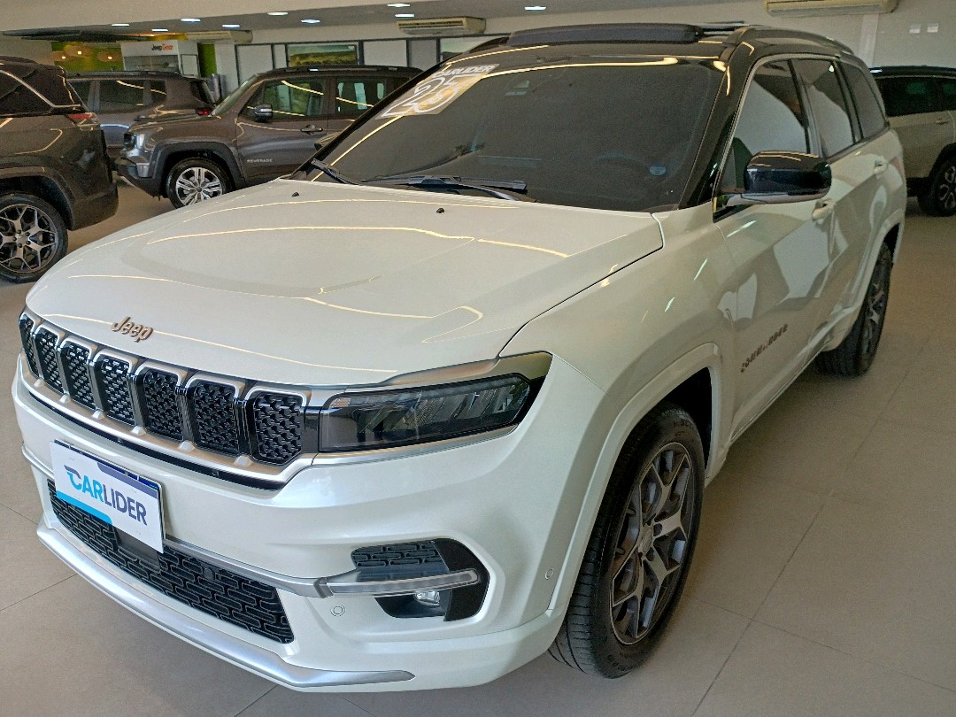 COMMANDER 1.3 T270 TURBO FLEX OVERLAND AT63