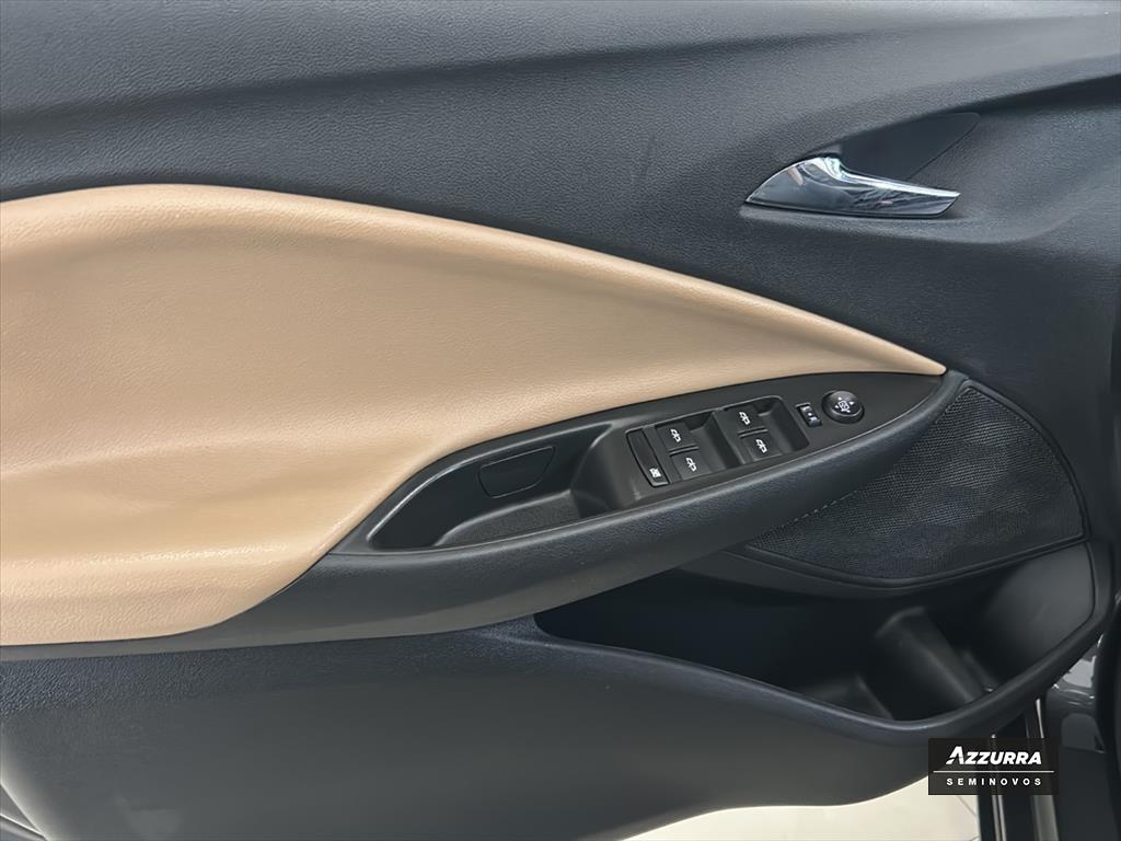 ONIX PLUS 1.0 TURBO FLEX PREMIER AUTOMÁTICO9