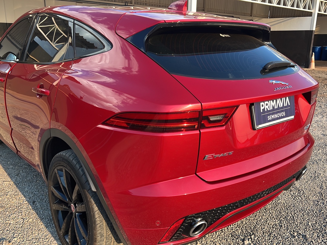 E-PACE 2.0 16V P250 FLEX R-DYNAMIC S AWD AUTOMÁTICO1 E-PACE 2.0 16V P250 FLEX R-DYNAMIC S AWD AUTOMÁTICO1