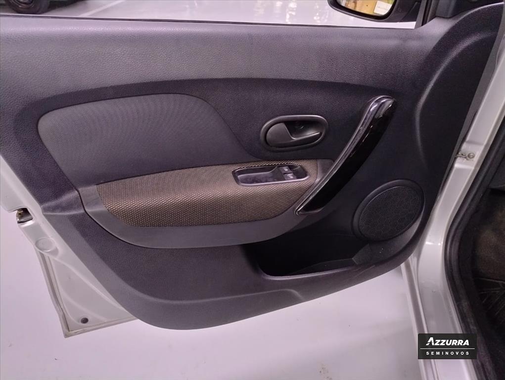 SANDERO 1.0 12V SCE FLEX S EDITION MANUAL16