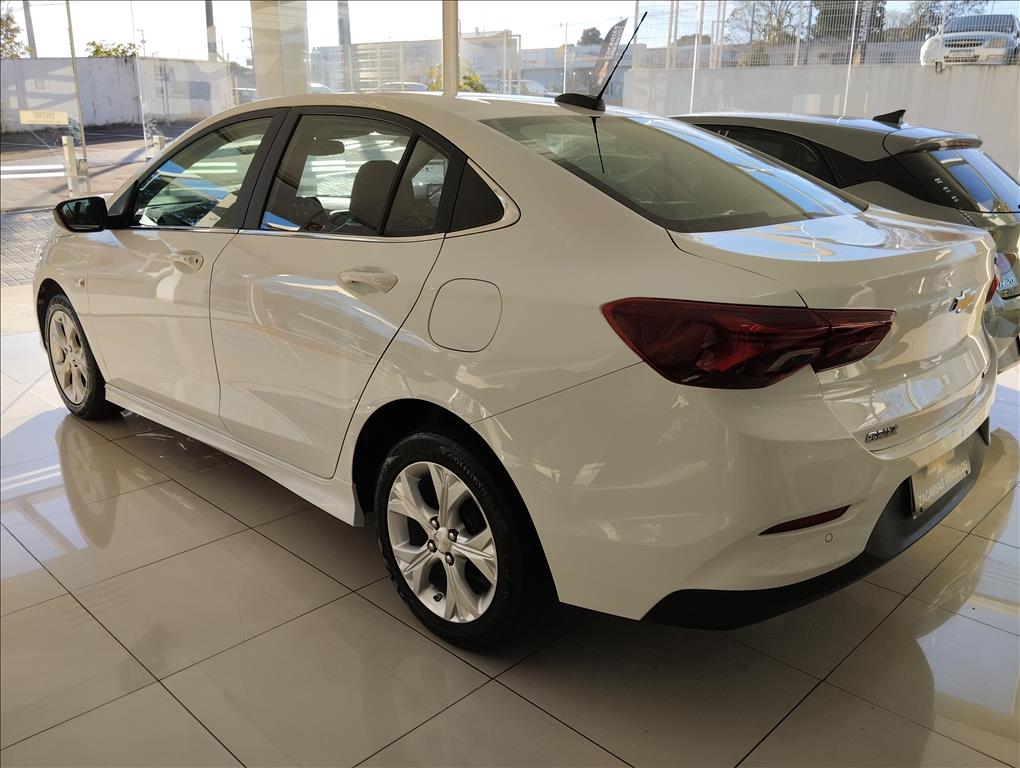 ONIX PLUS 1.0 TURBO FLEX AUTOMÁTICO3
