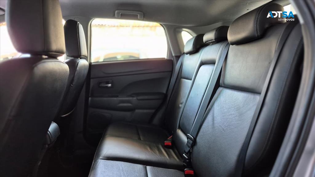 MITSUBISHI OUTLANDER SPORT 2.0 MIVEC FLEX HPE AWD AUTOMÁTICO