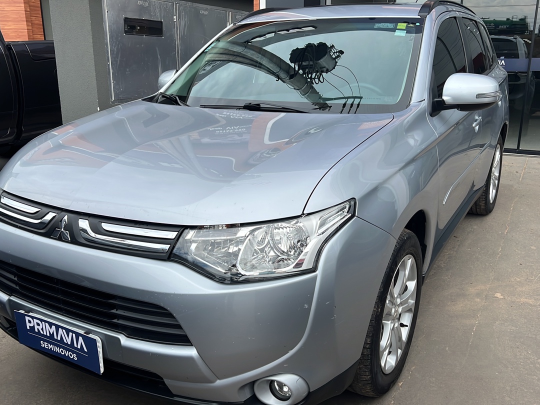 OUTLANDER 2.0 16V GASOLINA 4P AUTOMÁTICO