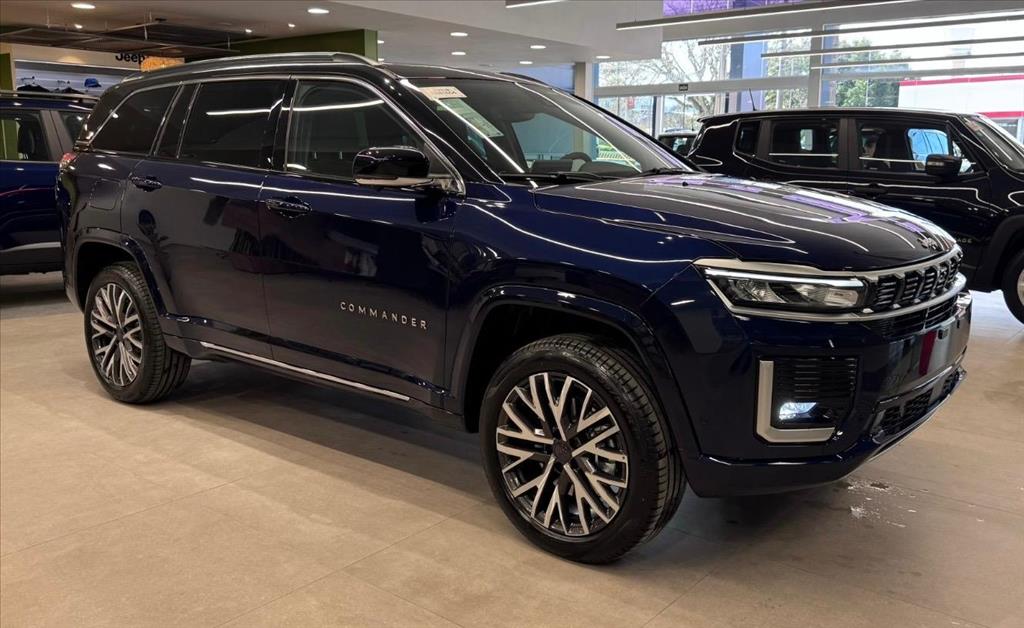 COMMANDER 2.2 TURBO DIESEL OVERLAND AT93