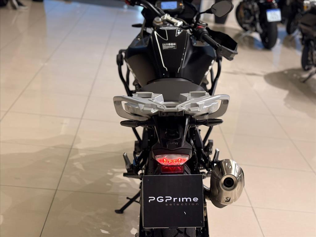 G 310 GS8