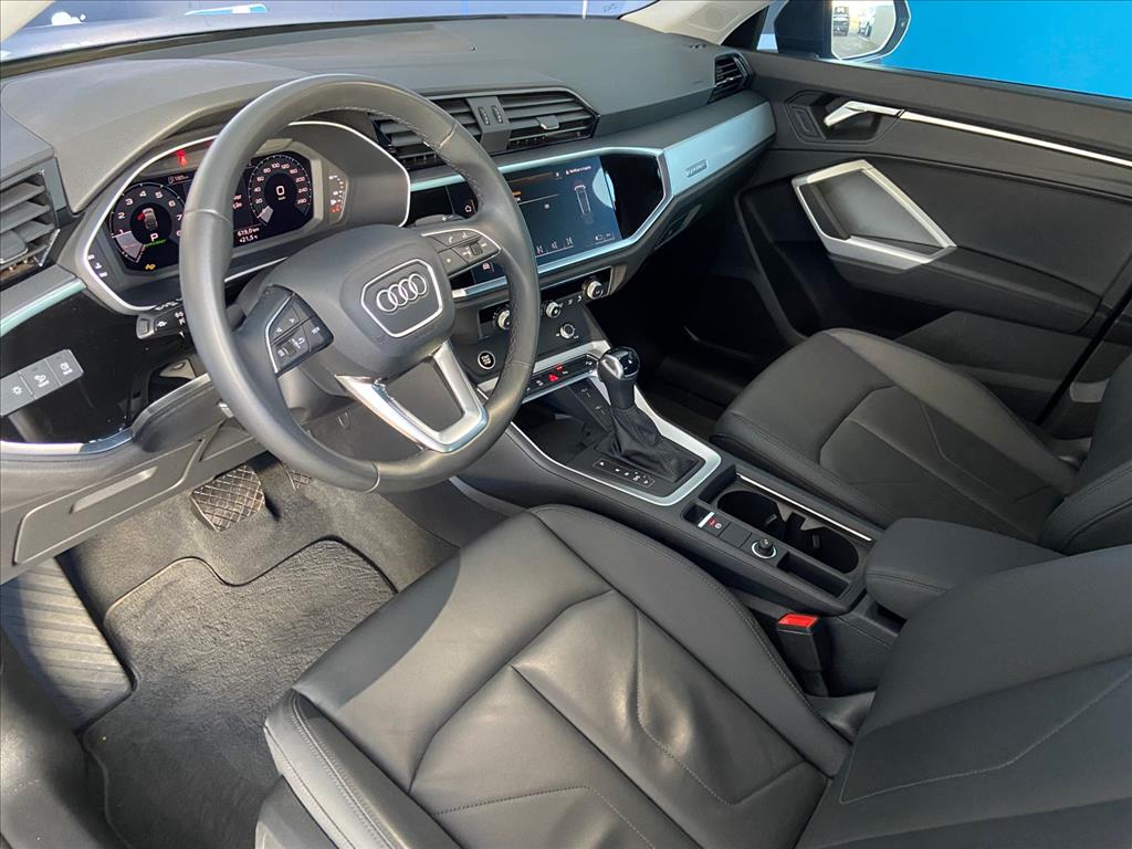 Q3 2.0 40 TFSI GASOLINA SPORTBACK PERFORMANCE QUATTRO TIPTRONIC10