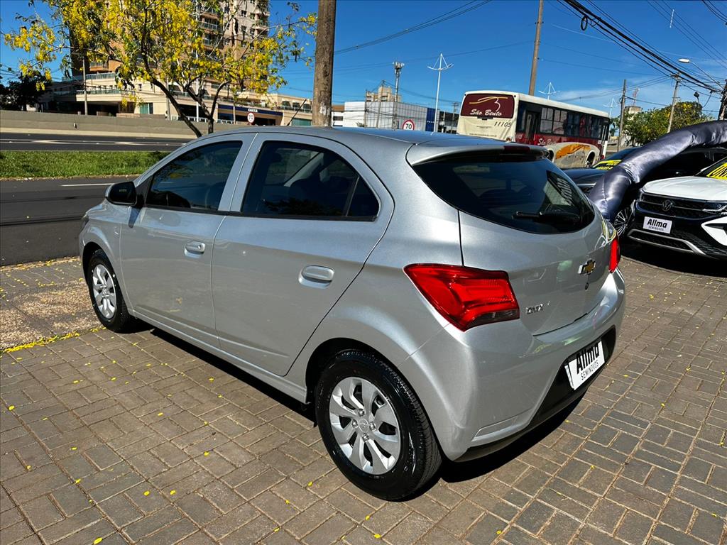 ONIX 1.0 MPFI LT 8V FLEX 4P MANUAL6