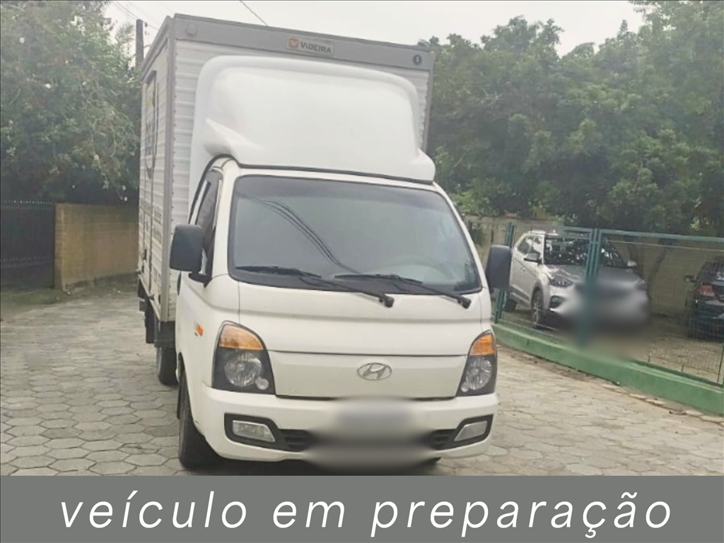 HR 2.5 LONGO SEM CAÇAMBA 4X2 16V 130CV TURBO INTERCOOLER DIESEL 2P MANUAL0