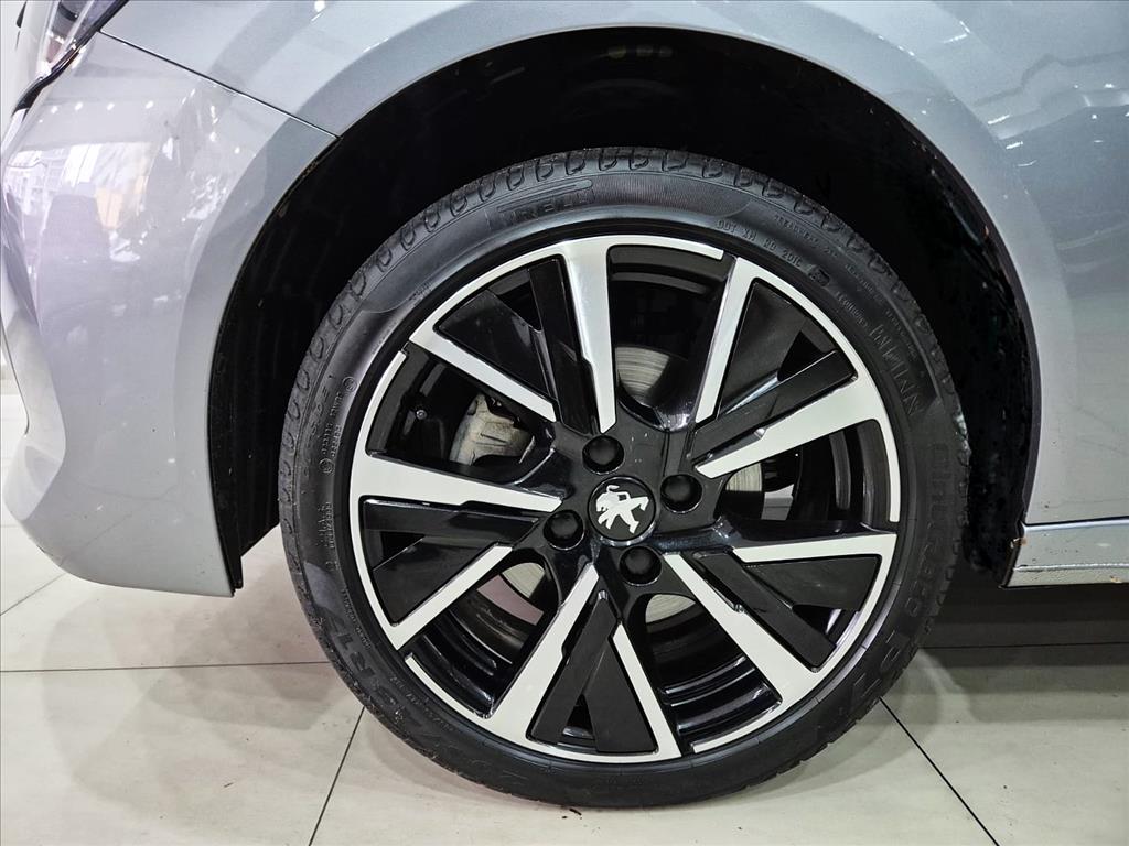 Peugeot-208-1.0 TURBO 200 FLEX STYLE CVT