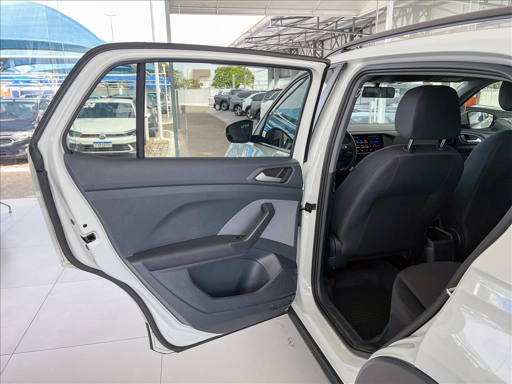 T-CROSS 1.0 200 TSI TOTAL FLEX SENSE AUTOMÁTICO16