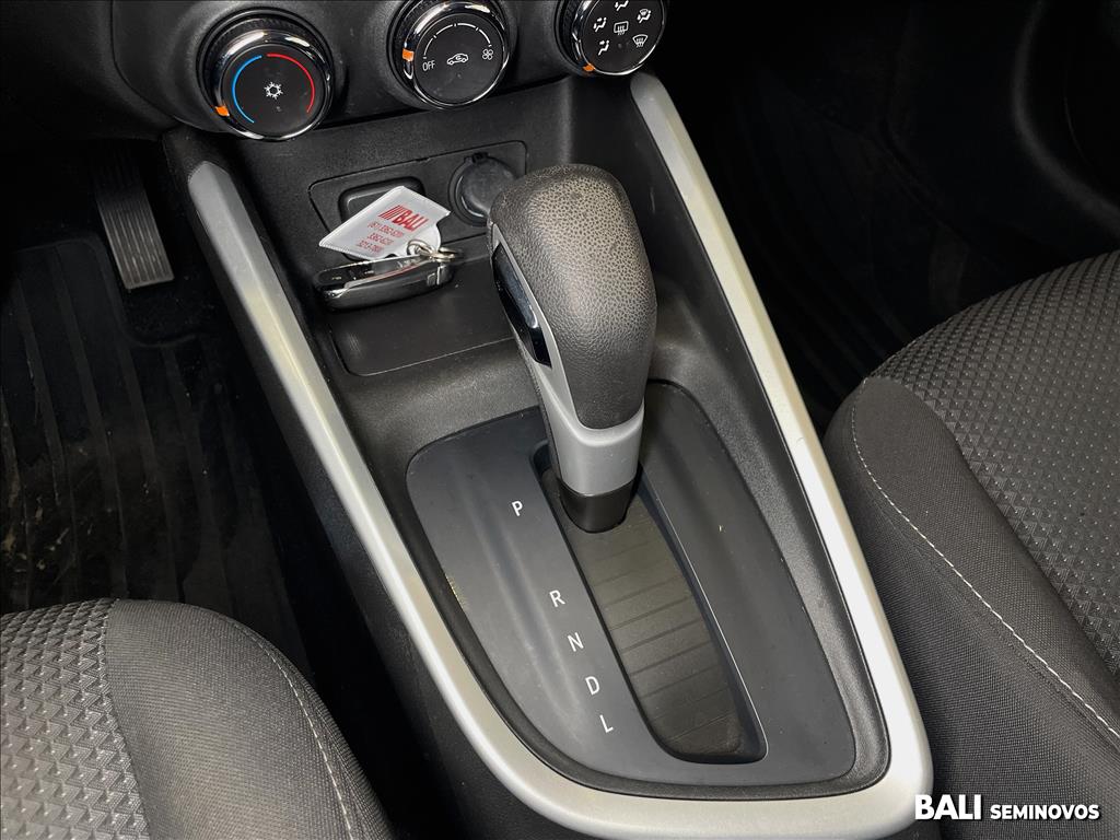 ONIX 1.0 TURBO FLEX LTZ AUTOMÁTICO11