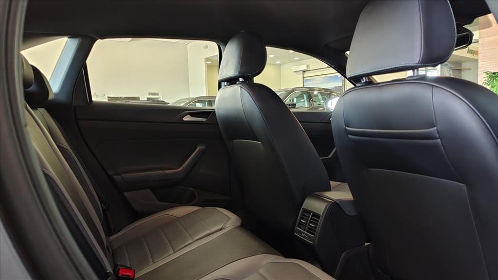 NIVUS 1.0 200 TSI TOTAL FLEX HIGHLINE AUTOMÁTICO13