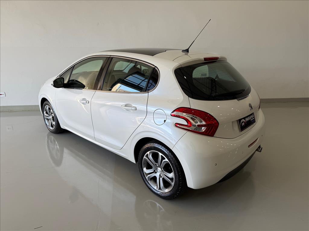 PEUGEOT 208 1.6 GRIFFE 16V FLEX 4P AUTOMÁTICO-4 - Paraná Veículos Campinas - Veículos novos e seminovos com qualidade e procedência - 0