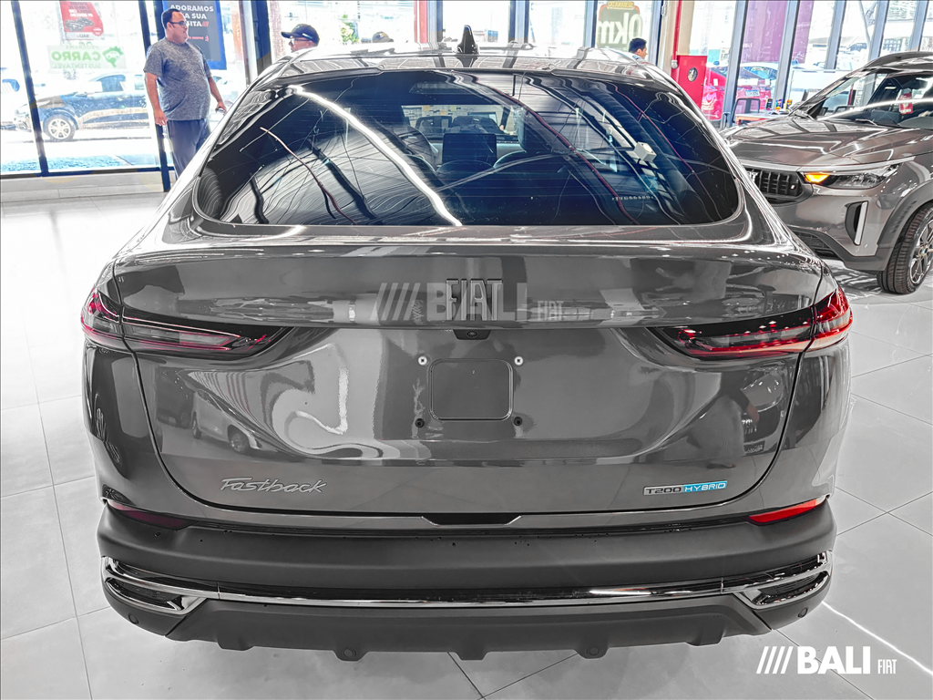 FASTBACK 1.0 TURBO 200 HYBRID IMPETUS CVT5