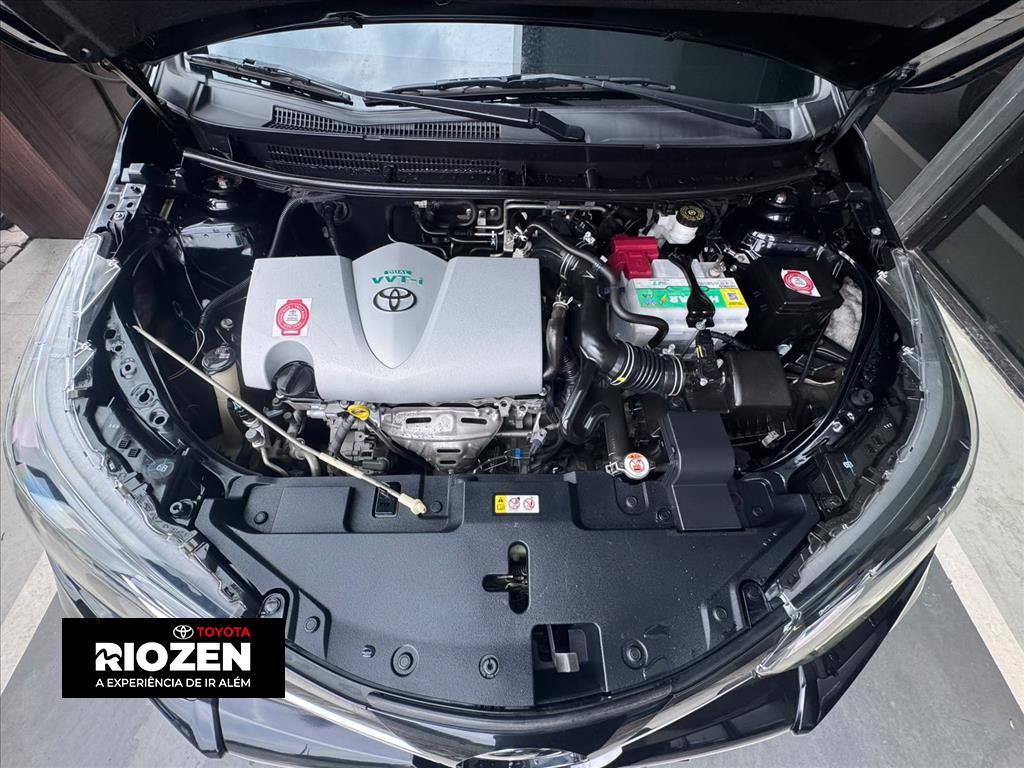 YARIS 1.5 16V FLEX SEDAN XLS CONNECT MULTIDRIVE9