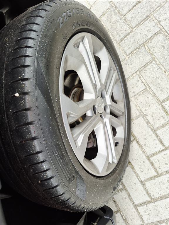 Foto ilustrativa do carro