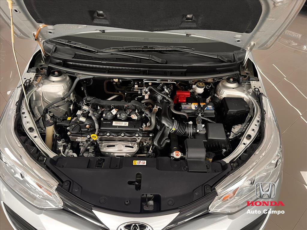 YARIS 1.5 16V FLEX SEDAN XL LIVE MULTIDRIVE13