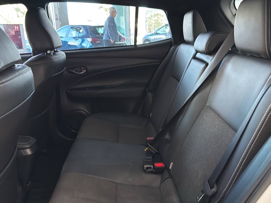 YARIS 1.5 16V FLEX XS MULTIDRIVE9