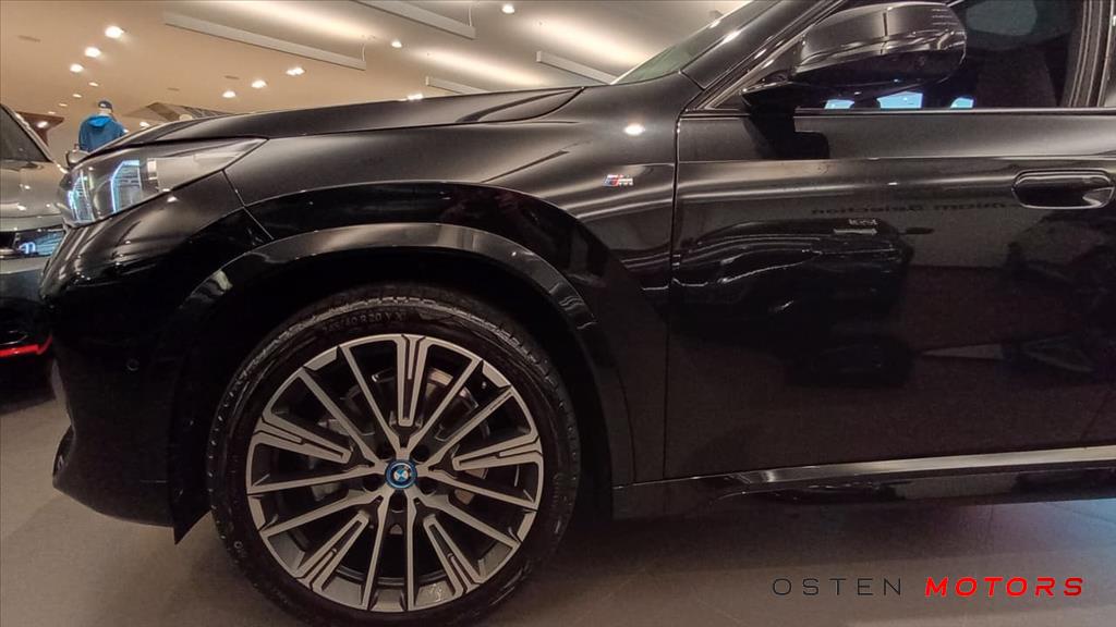 BMW-iX1-ELÉTRICO XDRIVE30 M SPORT