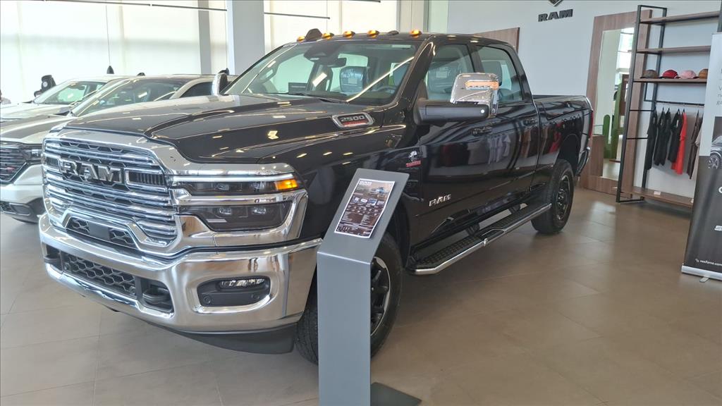 2500 6.7 I6 TURBO DIESEL LARAMIE CD 4X4 AUTOMÁTICO2