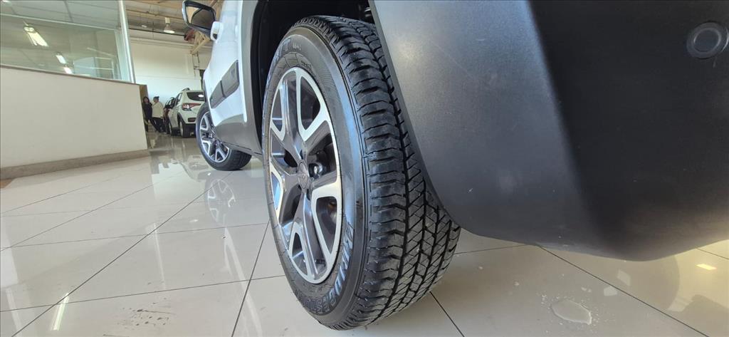 RENEGADE 1.8 16V FLEX LONGITUDE 4P AUTOMÁTICO7
