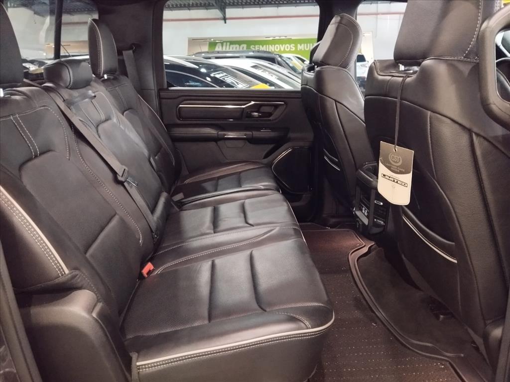 1500 5.7 V8 GASOLINA LIMITED CD 4X4 AUTOMÁTICO13