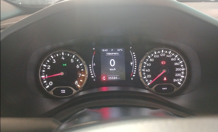 RENEGADE 1.8 16V FLEX 4P AUTOMÁTICO4